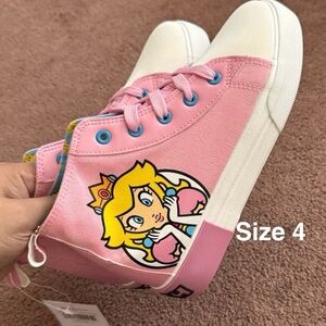 Super Mario Princess Peach  Big Girl High Top Sneakers